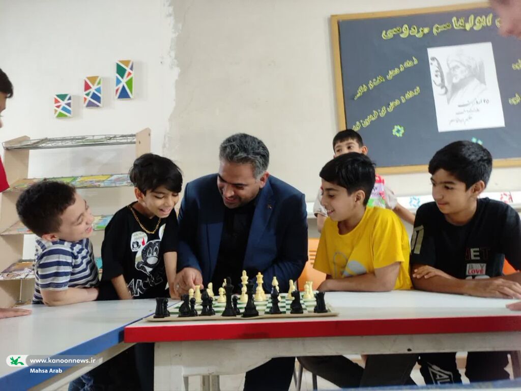 روز پرماجرای مدیرکل کانون سیستان و بلوچستان در دنیای پرنشاط اعضای مرکز شماره چهار زاهدان