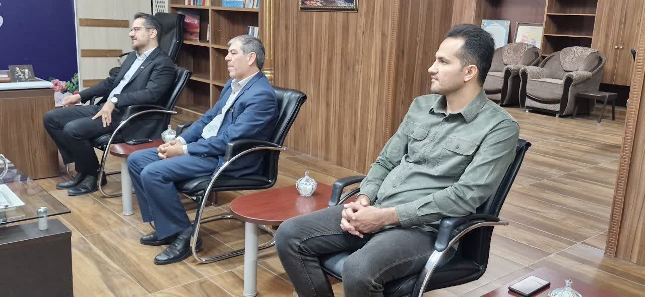 با تمام توان در جهت پیشبرد اهداف کانون استان کرمانشاه