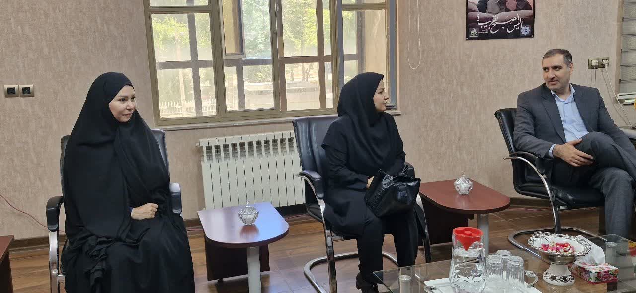با تمام توان در جهت پیشبرد اهداف کانون استان کرمانشاه