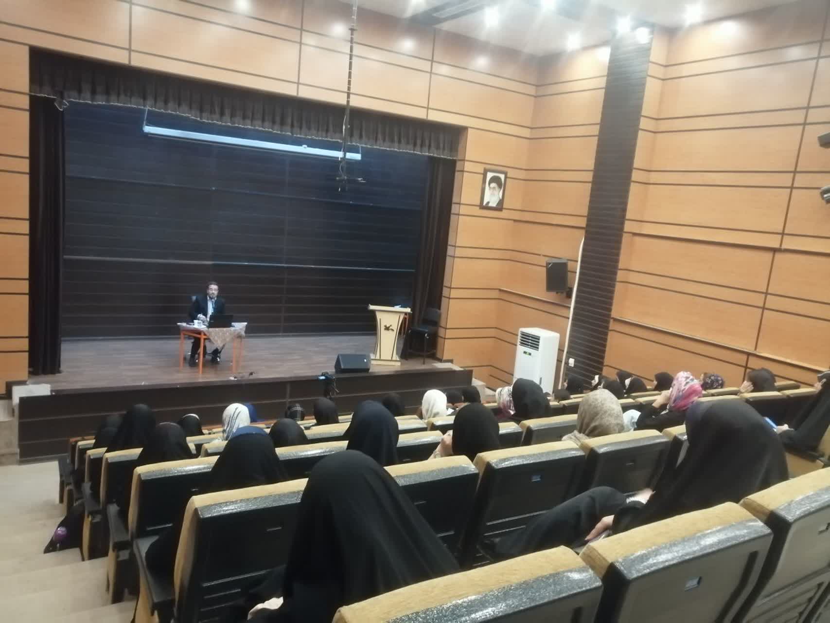 آغاز دورهی تربیت مربی کانون کرمانشاه با اصول تعلیم و تربیت اسلامی