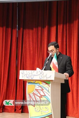 دیدار مدیرعامل کانون پرورش فکری با اعضای نوجوانان و ارشد