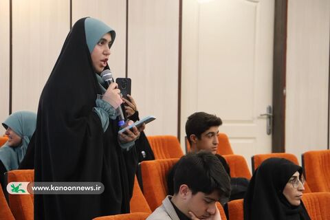 دیدار مدیرعامل کانون پرورش فکری با اعضای نوجوانان و ارشد