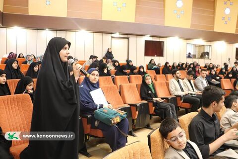 دیدار مدیرعامل کانون پرورش فکری با اعضای نوجوانان و ارشد