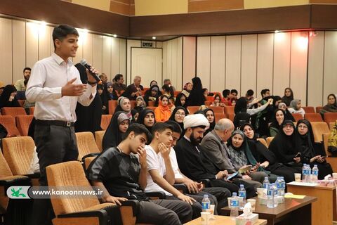 دیدار مدیرعامل کانون پرورش فکری با اعضای نوجوانان و ارشد