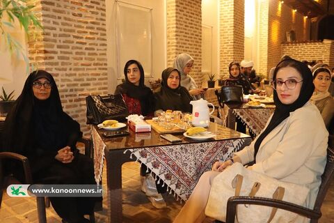 نشست هم اندیشی مدیر عامل کانون با فعالان حوزه کودک و نوجوان استان گلستان