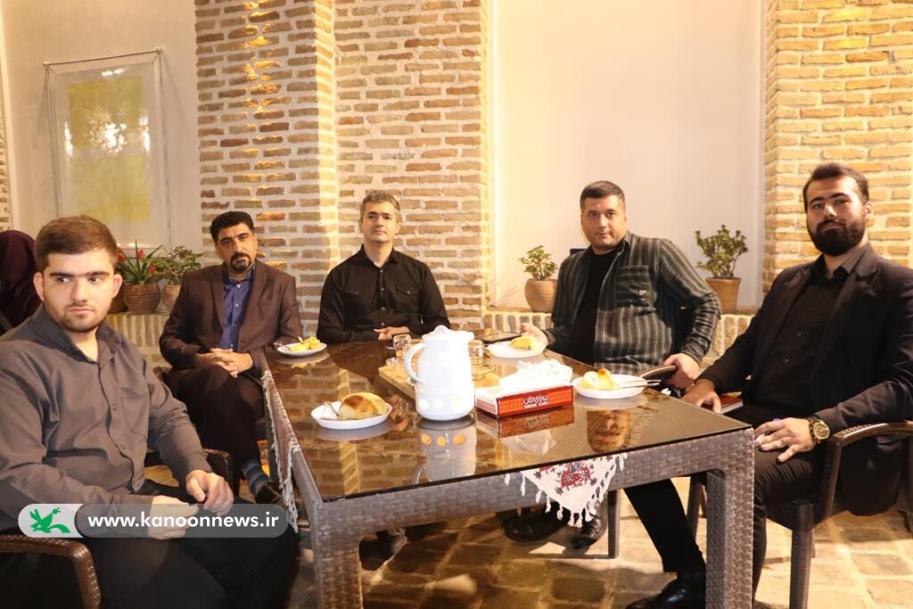 خصوصیسازی در حوزه تعلیم و تربیت آفت است، باید مردمی سازی کرد