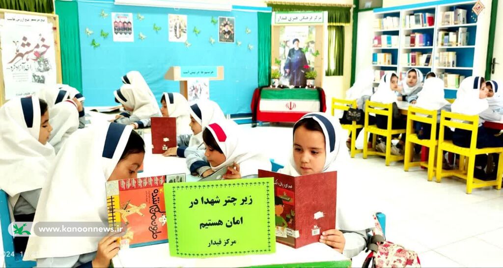 ویژه برنامهی «نخل ها ایستاده قد می کشند»