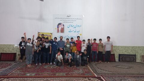 حضور کتابخانه سیار کانون پرورش فکری استان خوزستان در  مسجد سیدالشهداء شهرستان هفتگل با همکاری گروه جهادی فدائیان رهبری و سازمان آب و برق در قالب فعالیت های فرهنگی و هنری