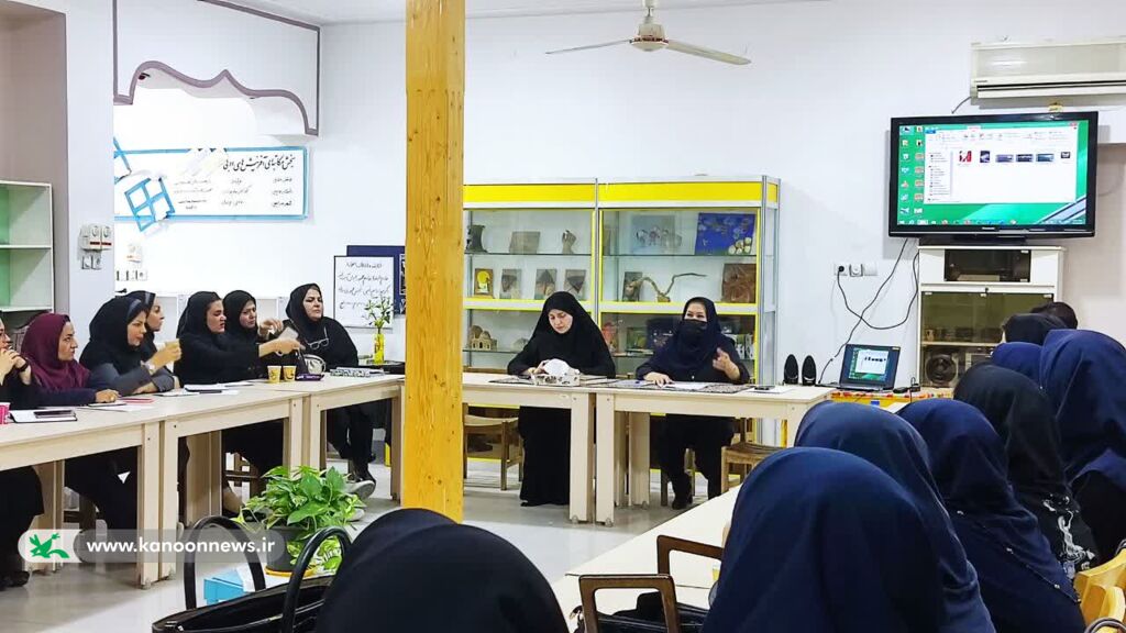 برگزاری جلسه هم اندیشی حوزه ی امیدیه و اهواز در کانون خوزستان