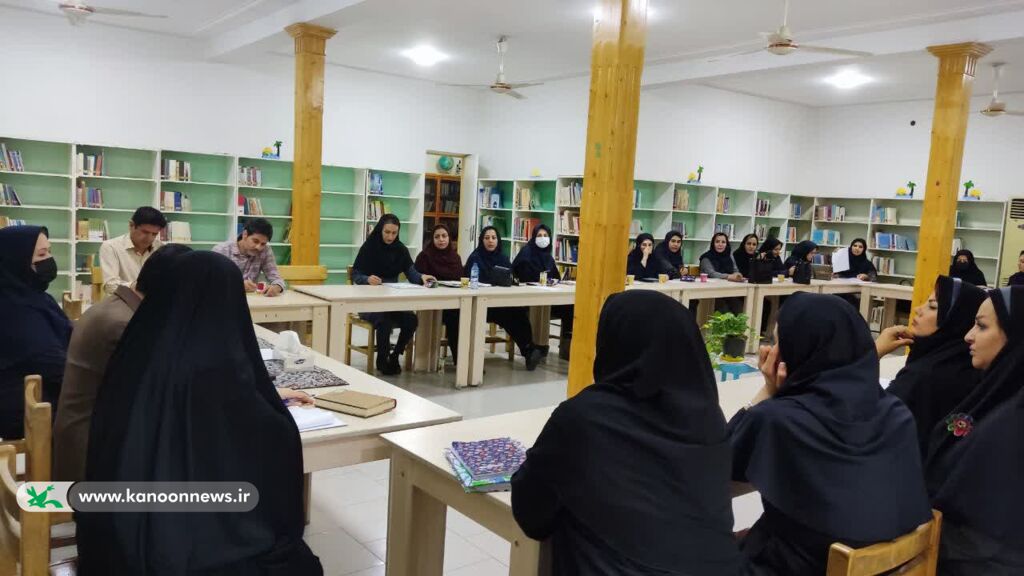 برگزاری جلسه هم اندیشی حوزه ی امیدیه و اهواز در کانون خوزستان