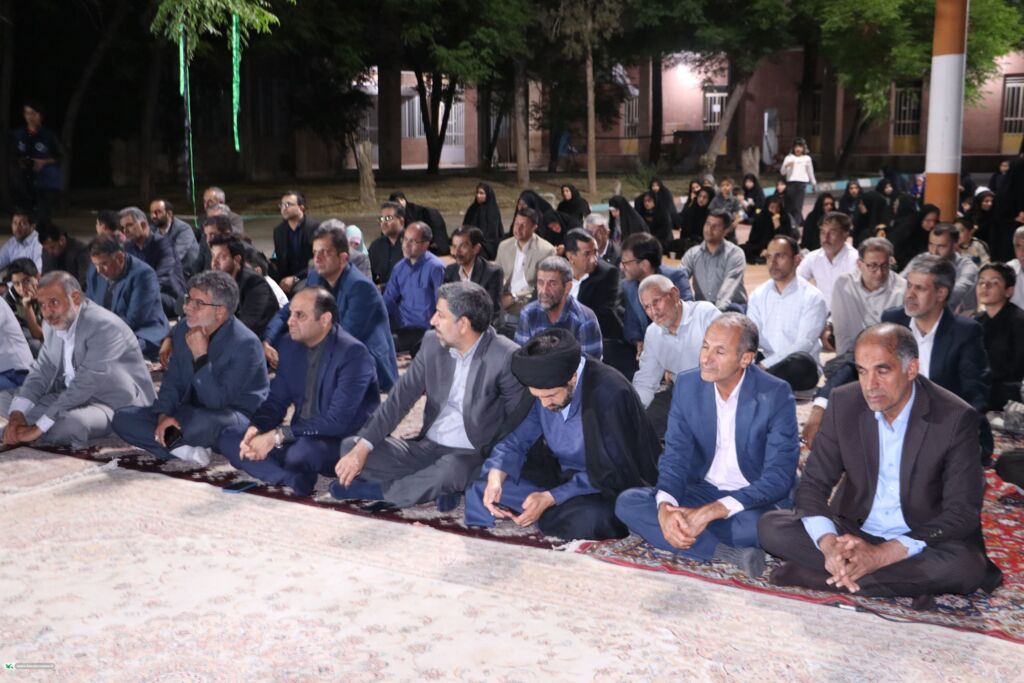 امام خمینی مرجع متمایز و اعلم است