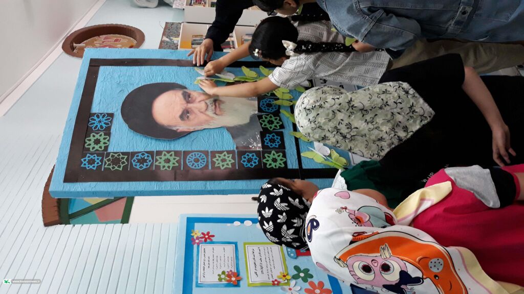 «در سوگ امام پروانه ها» در مرکز ابهر کانون زنجان برگزار شد