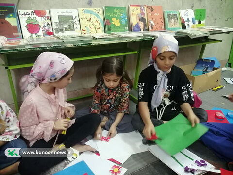 کتابخانه سیار دشتستان استان بوشهر در روستای عیسوند