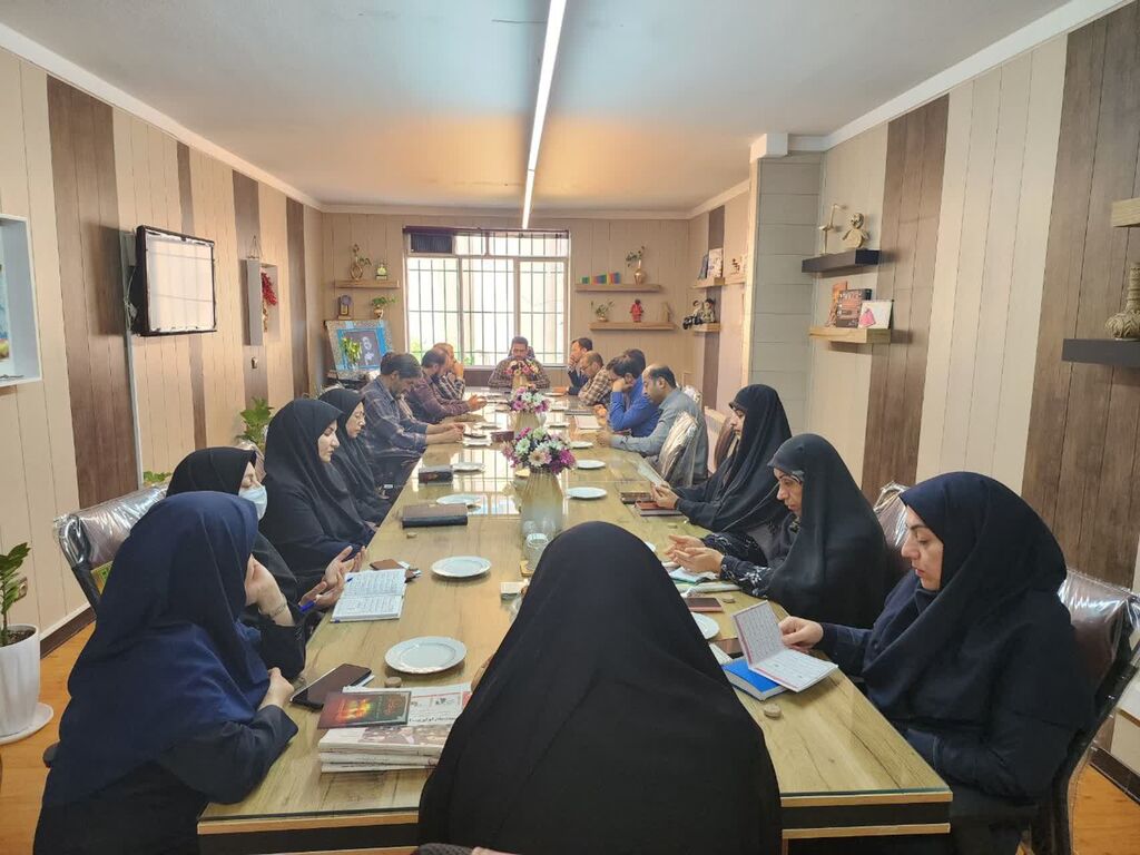 بازسازی سینما کانون همدان کلید خورد