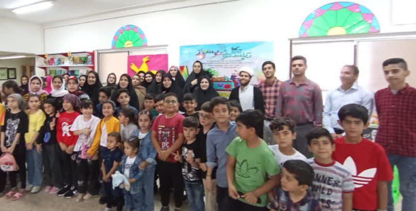 آن جا که هم عنصر هم حامی هم مفاخر نقش آفرین شدند