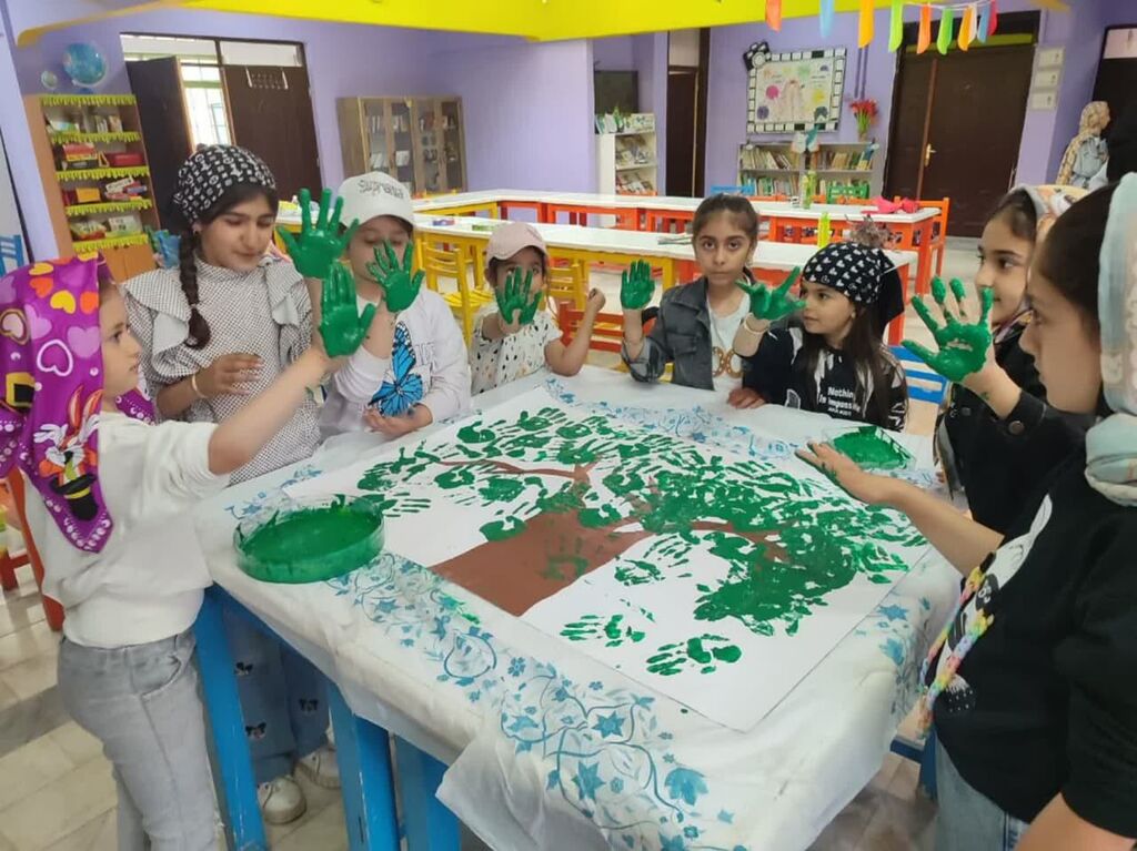 ویژه برنامه های مراکز کانون استان در هفته ی محیط زیست