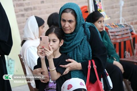 تابستان کرمان با شادمانه تابُستان کانون آغاز شد