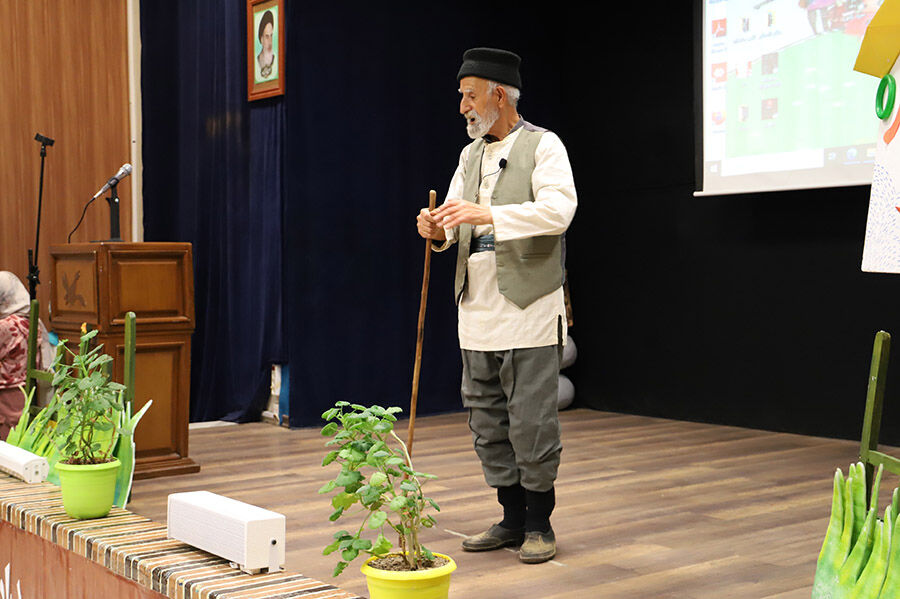 سالروز ثبت ملی قصهگویی ایرانی در کانون اردبیل گرامی داشته شد