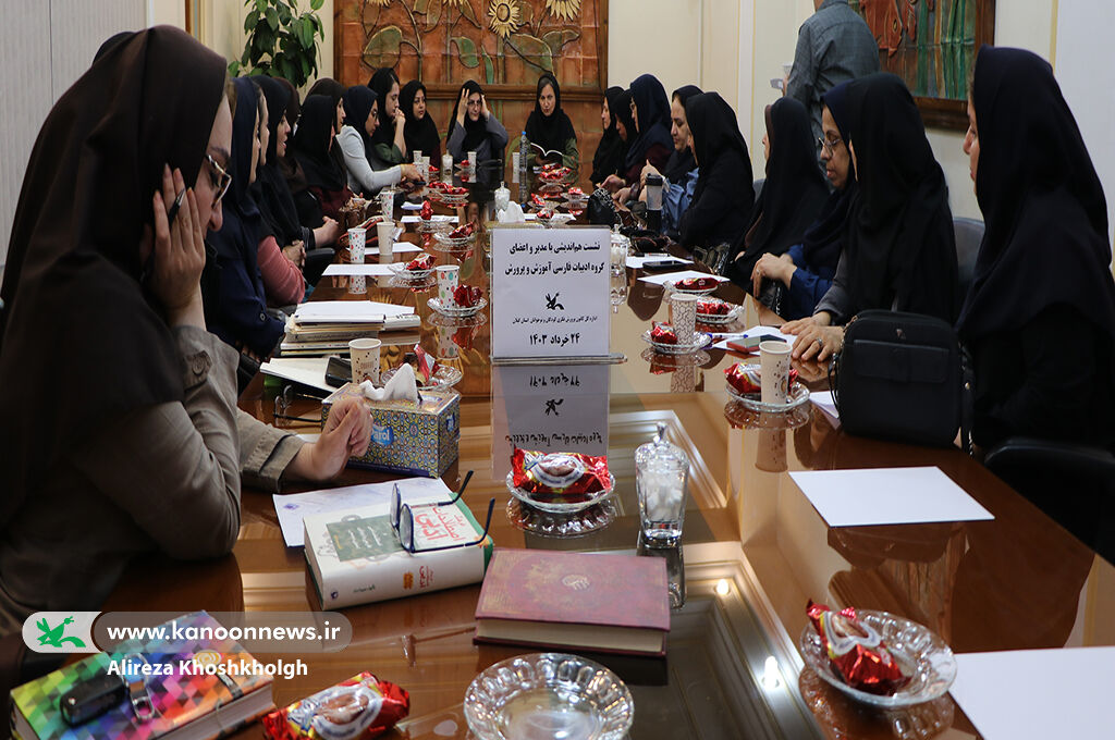 یاریگر صعود کودکان به قلههای فرهنگ و ادب باشیم 