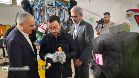 بازدید مدیرعامل کانون از سومین نمایشگاه اسباببازی و صنایع وابسته ایرانتویکس