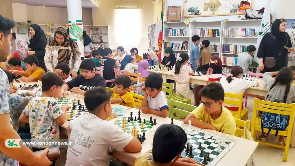 آغاز فعالیتهای تابستان در مراکز خوزستان جشن آغاز فعالیتهای تابستانه در  مجتمع فرهنگی و هنری اهواز