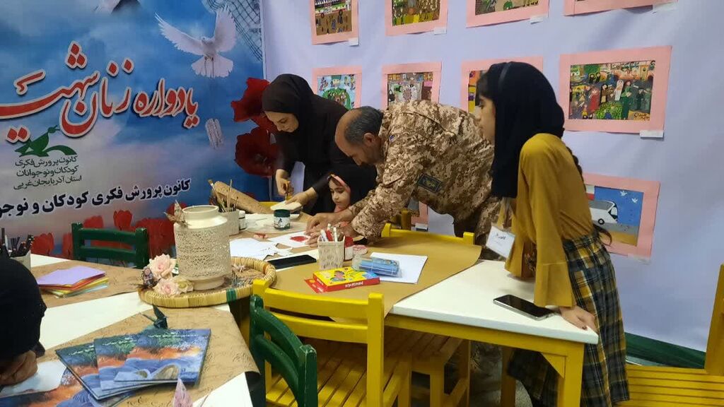 حضور کانون پرورش فکری در اجلاسیه ی زنان شهیده اهل سنت آذربایجان غربی