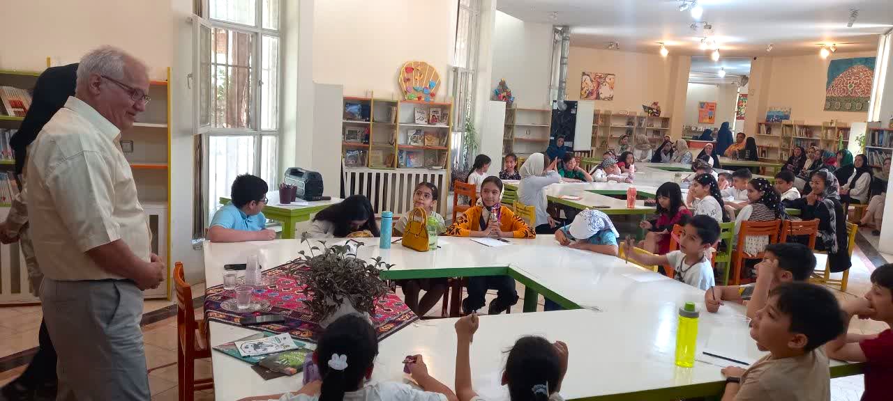 جشن آغاز فصل تابستان مرکز ۸ تهران با "لبخند خورشید"