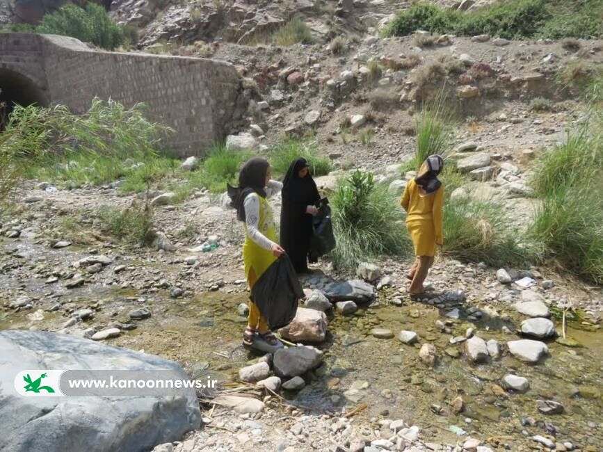 اعضای کانون عنبرآباد «سهم خود در تداوم حیات» را تمرین کردند