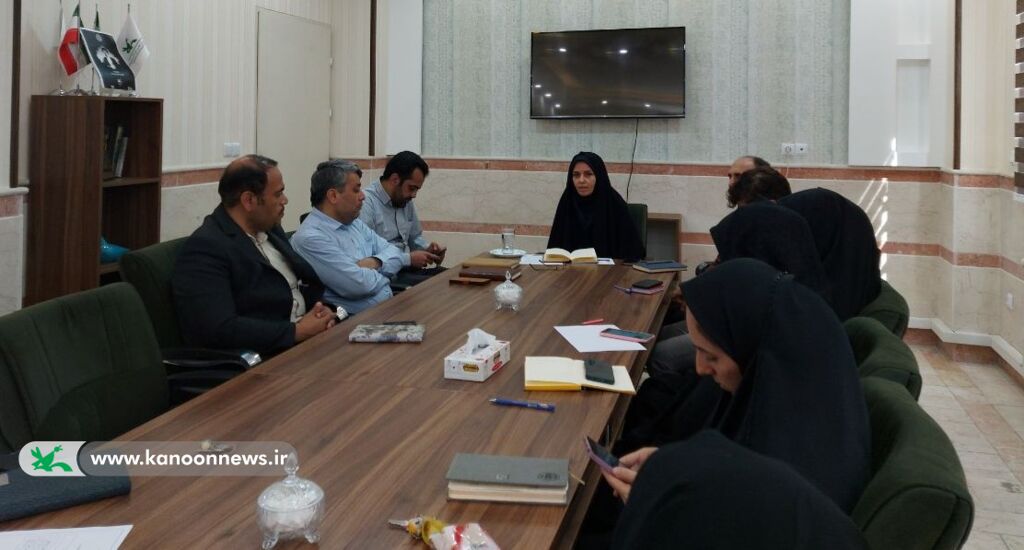 جلسه شورای فرهنگی با هدف پیشبینی ویژه برنامههای دهه ولایت برگزار شد