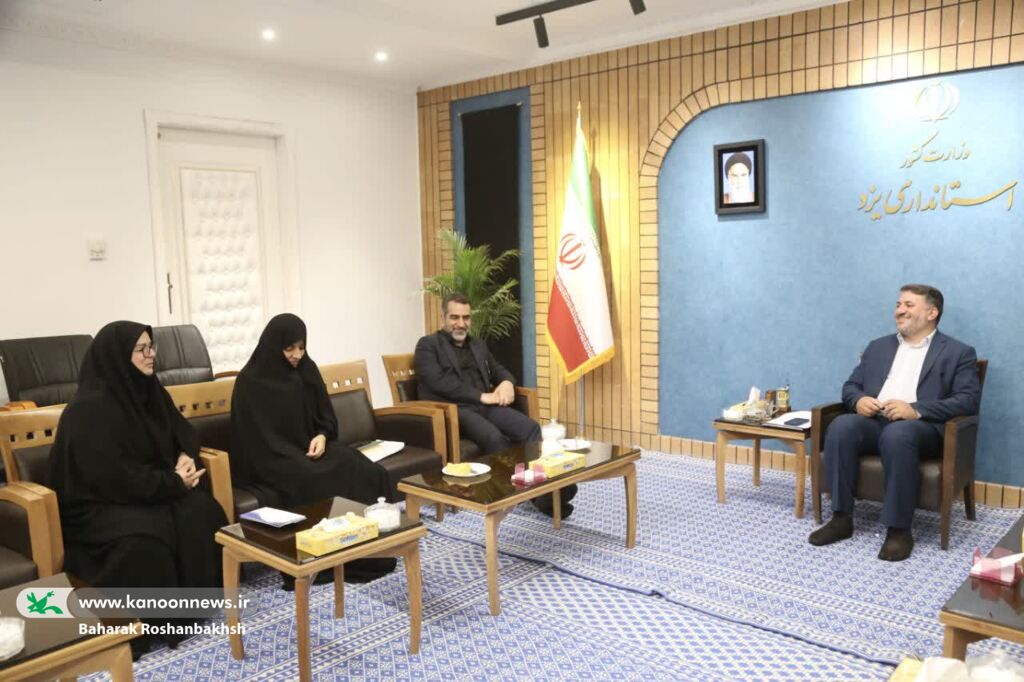 مدیرکل کانون استان یزد با استاندار دیدار کرد