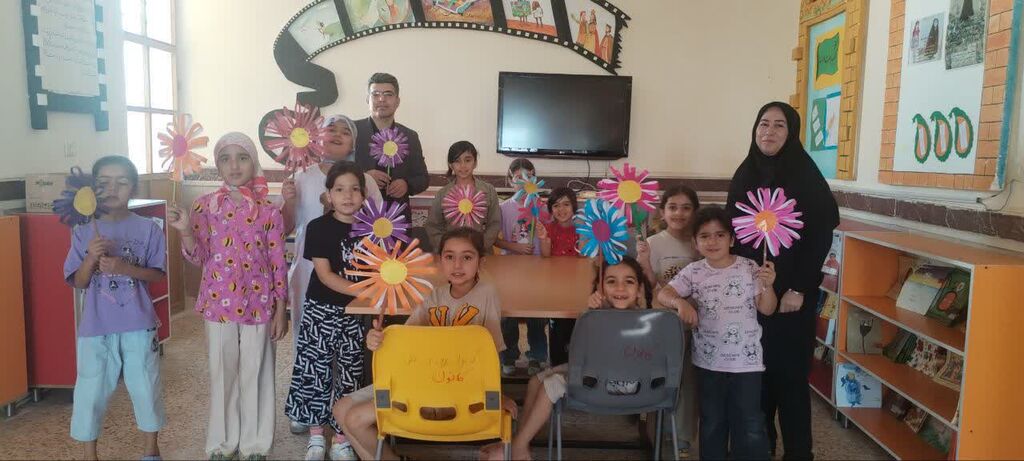 شور ونشاط کودکان ونوجوانان ایلامی در فعالیت های تابستانی