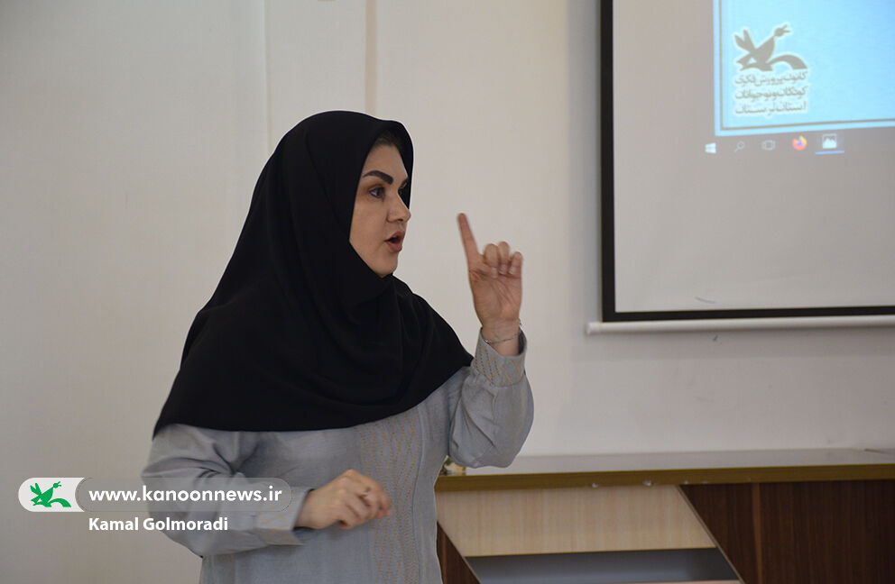 پرستاران لرستانی درکانون پرورش فکری لرستان قصه گو شدند