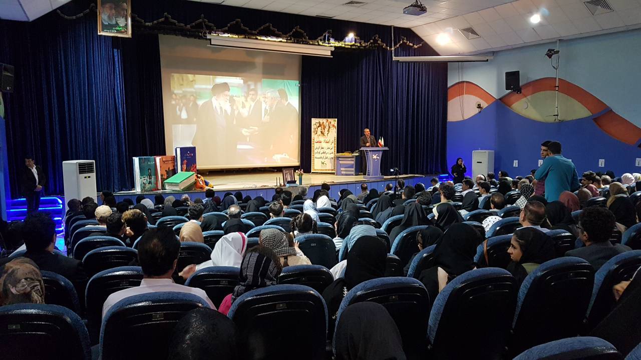 آیین تجلیل از افتخار آفرینان ملی و بینالمللی کودک و نوجوان استان کرمانشاه