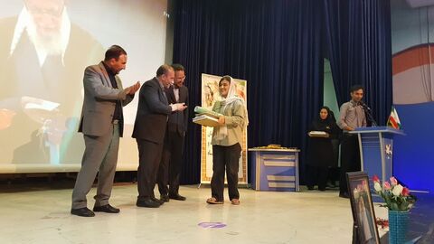 افتخار آفرینان