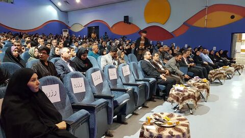 افتخار آفرینان