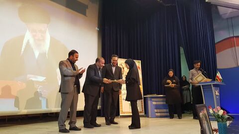 افتخار آفرینان