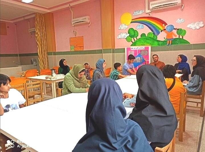 ولین جلسه انجمن شعر نوجوانان کانون پرورش فکری کودکان و نوجوانان مرکز داراب، رقم خورد. اولین جلسه انجمن شعر نوجوانان کانون مرکز داراب