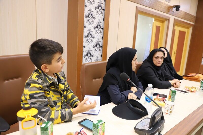 نشست کانون یاران قزوین با نماینده وزارت امورخارجه در استان