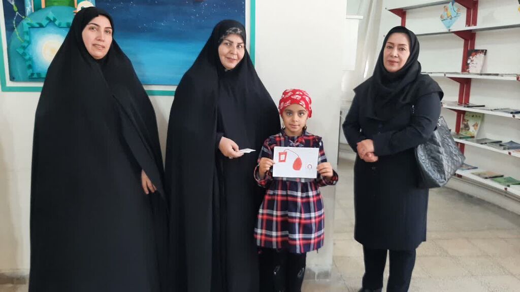 نقاشی با موضوع اهدای خون در کانون استان ایلام
