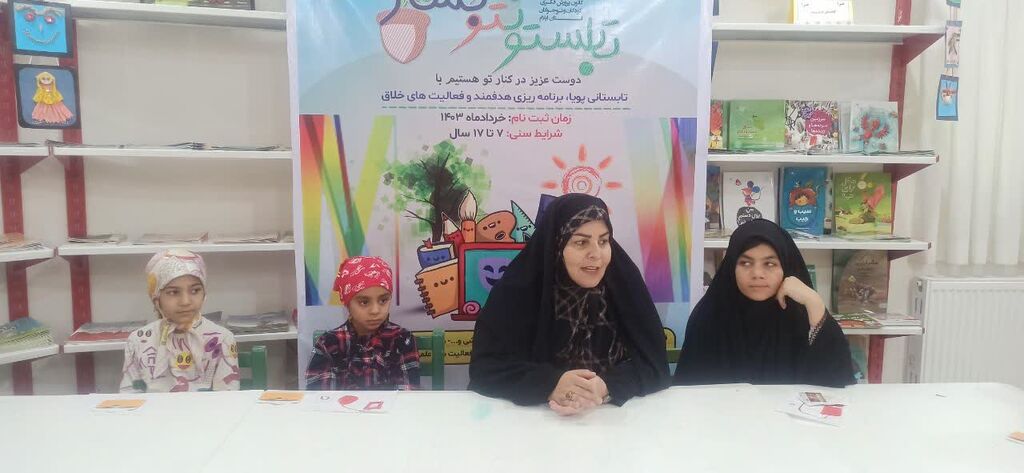 نقش جهادی مدیر کل کانون به عنوان مربی در مرکز صالح آباد استان ایلام