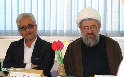 انجمن شاعران نوجوان چکاوک بن چهارمحال و بختیاری 1403