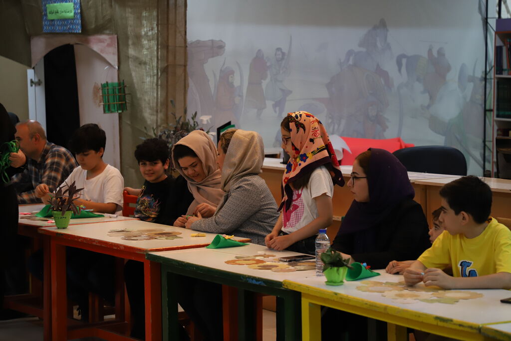 دست سازه های خانوادگی در کانون به عشق غدیر