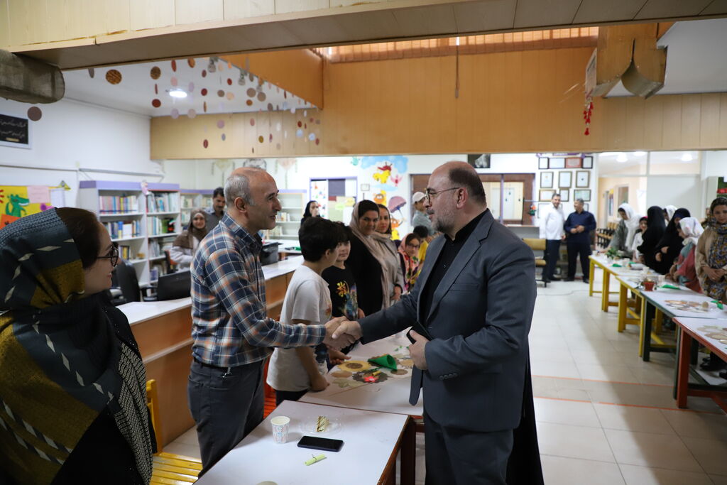 دست سازه های خانوادگی در کانون به عشق غدیر