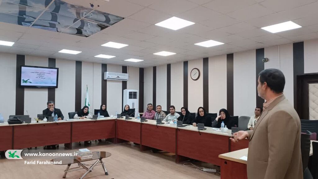 نشست بصیرتی جهاد تبیین با موضوع «انتخابات» در کانون سیستان و بلوچستان برگزار شد