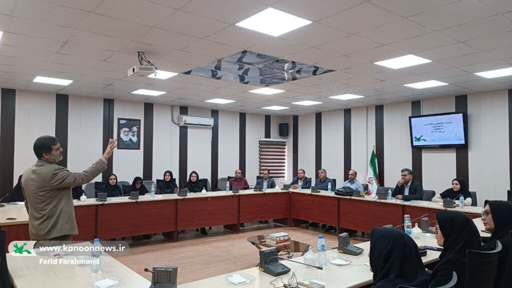برگزاری نشست بصیرتی جهاد تبیین با موضوع «انتخابات» در کانون سیستان و بلوچستان نشست بصیرتی جهاد تبیین با موضوع «انتخابات» در کانون سیستان و بلوچستان برگزار شد