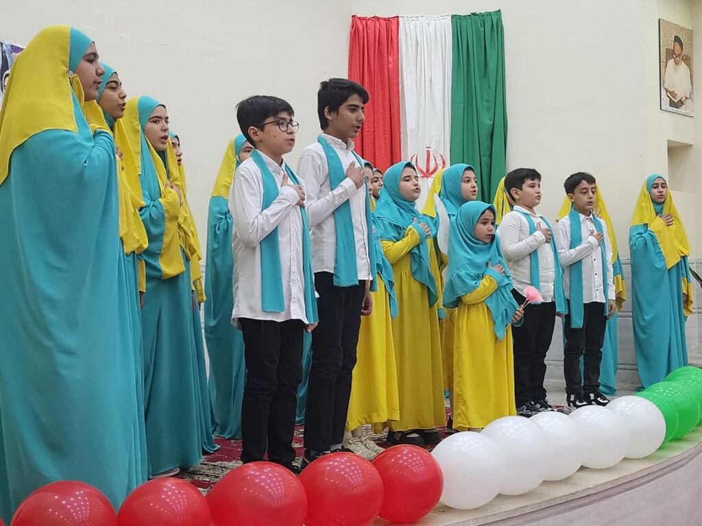 حضور رأی اولیها در انتخابات به قدرت و امنیت کشور کمک میکند