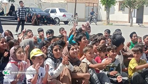 کودکان زلزله زده کاشمر