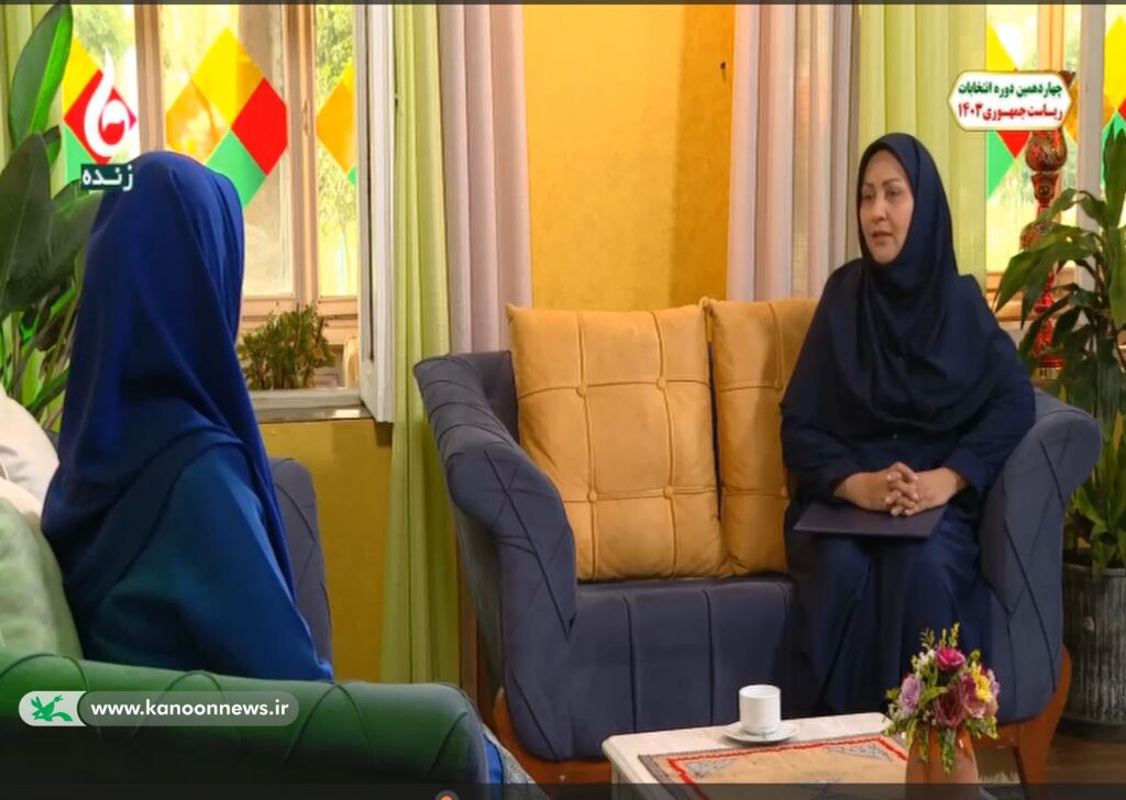 تشریح فعالیتهای تابستانی کانون گیلان در شبکه استانی باران تشریح فعالیتهای تابستانی کانون گیلان در شبکه استانی باران