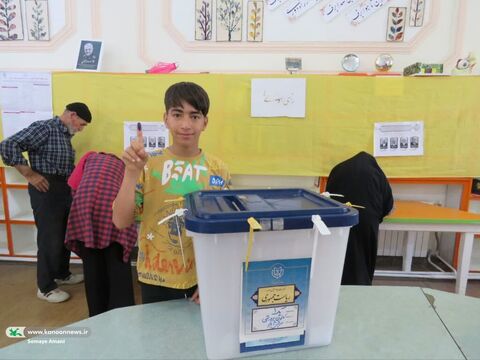حضور پر شور رای اولی ها در کانون کردستان