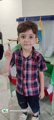 حضور کودکان و نوجوانان پای صندوق های رای